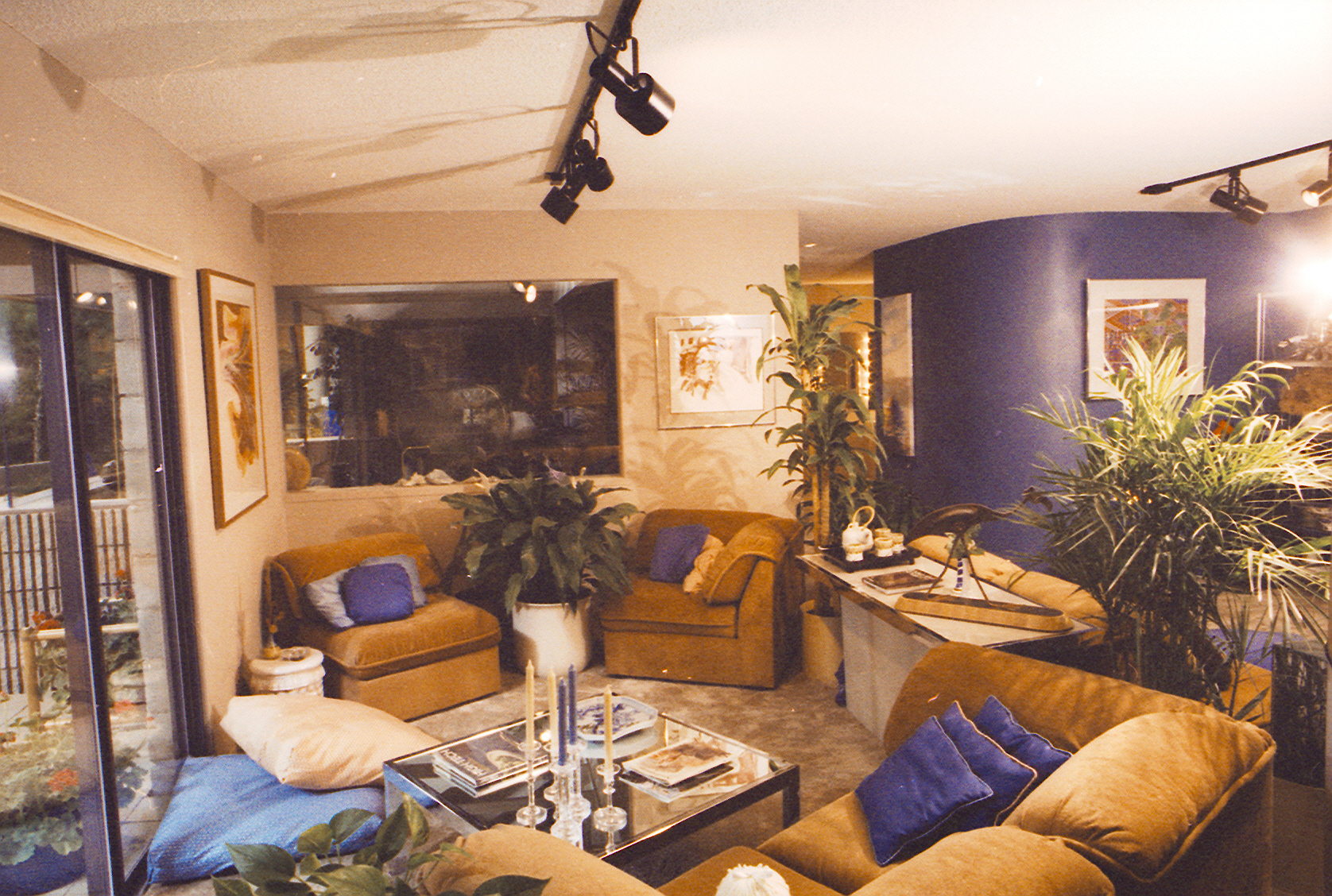 homeshow81ii.jpg